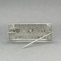 Estate Edwardian 18K White Gold 0.57ctw I-J/SI1-2 Diamond Brooch