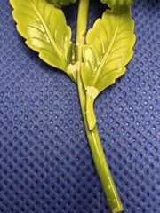 AMAZING VINTAGE UNSIGNED GREEN FLOWER SHAPED HUGE 3.5/8″ X 2.0″ BROOCH PIN