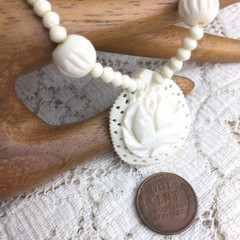 Vintage Necklace 70s Carved Lotus Blossom Pendant Bodhi Zen Buddhist Flower Yoga