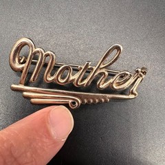 Vintage Brooch Pins Lot of Four Mother Mom Heart Floral Love Gift Retro Jewelry
