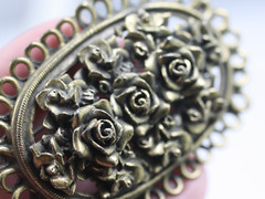 Antique VTG 30’s gold tone large rose flower braid swirl edges oval brooch pin