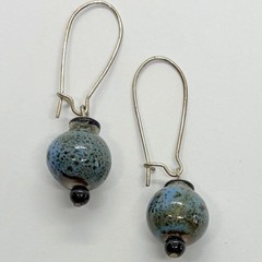 Vtg Boho Blue Speckled Pottery Bead Drop Hoop Wire Dangle Earrings