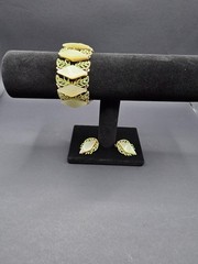 Vintage MCM Lucite Bracelet & Clip Earrings Set Gold Tone Pearlized Cabochons