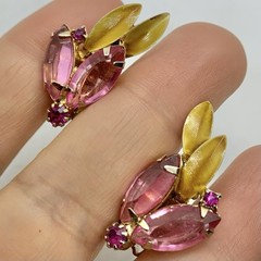Vtg Midcentury Pink Marquise Rhinestone Yellow Enamel Climber Earrings Clip Claw