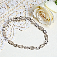 Vintage SUN 925 Sterling Silver Cubic Zirconia CZ Oval Link Bracelet, 7.75″