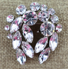 vintage Austria clear rhinestone brooch pin silver tone faceted crystals prongs