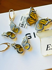 Butterfly Genuine Baltic Amber Necklace Vintage Egg Yolk Butterscotch Polish 老琥珀