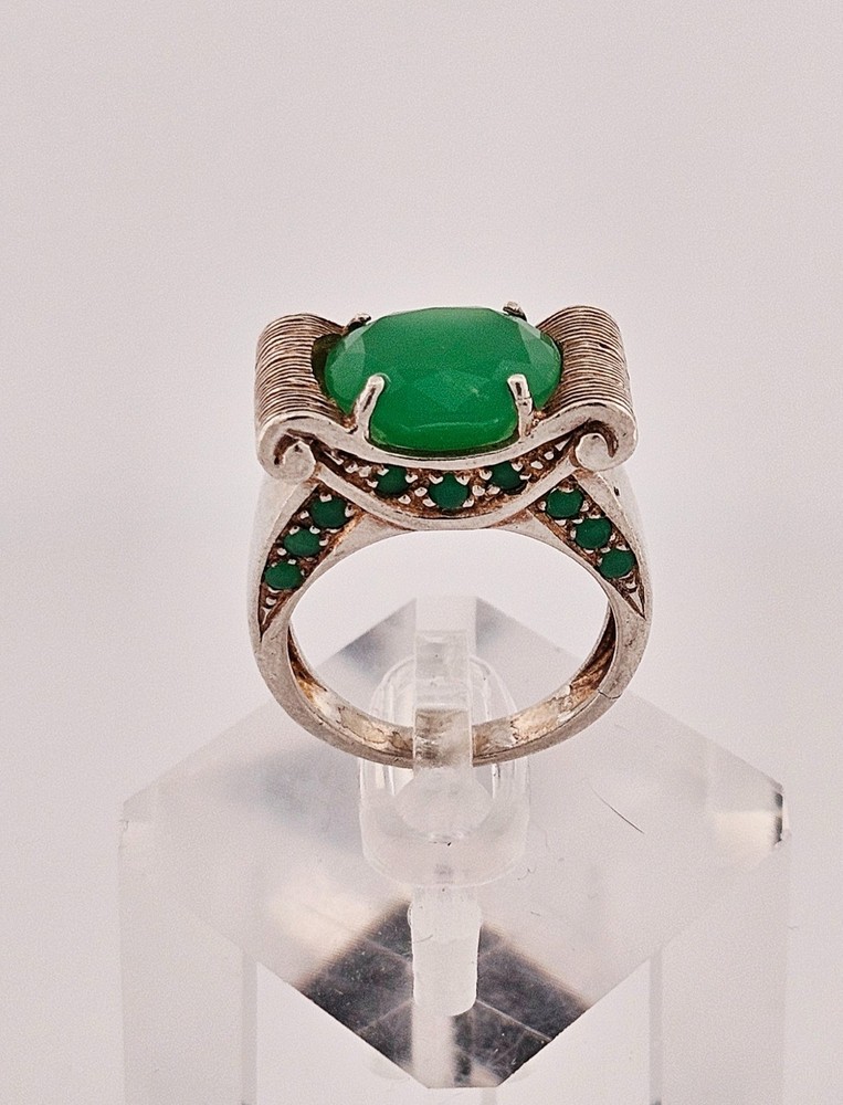 JC Sterling silver vintage green chalcedony ring sz 7