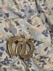 Vintage MCM Silver Tone Double Horseshoe Brooch Faux Pearl Rhinestone Lucky Pin