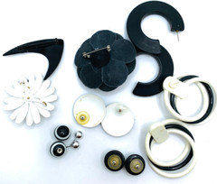 Lot 8 Dramatic 1960s-1980s Plastic Resin Metal Black & White Earrings & Brooches