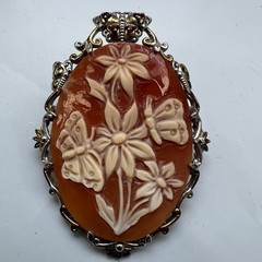 Vintage Cameo Brooch Pin Pendant Butterfly Floral 18K Gold Over Sterling Silver