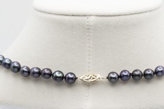 14kt Yellow Gold Dark Peacock Pearl Strand Necklace Fishhook Clasp Vintage