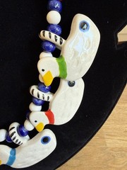 Vintage Ruby Z Bean Finneran Ceramic Duck Necklace Parrot Pearls Flying Colors