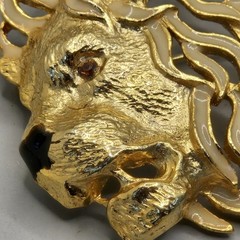 Vintage Sphinx Lion Head Brooch Gold Tone Enamel Rhinestone Eye Signed Jewelry