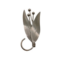 Vintage Flora Two Leaf Silvertone Signed Marvella Pin Brooch 3.5 Inches Tall *
