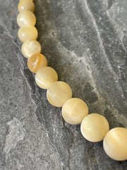 Vintage Necklace Graduated Yellow Natural Stone Onyx Beaded Estate Old Elegant
