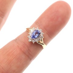 Classic 14k Solid Yellow Gold Natural Tanzanite and Diamond HALO Ring Size 7