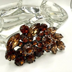 Vintage Signed Triad Brown Amber Rhinestone Floral Spray Brooch Pin Japanned