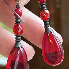Vintage Red Glass Teardrop Cabochon & Faceted Dangle Drop Pierced Earrings