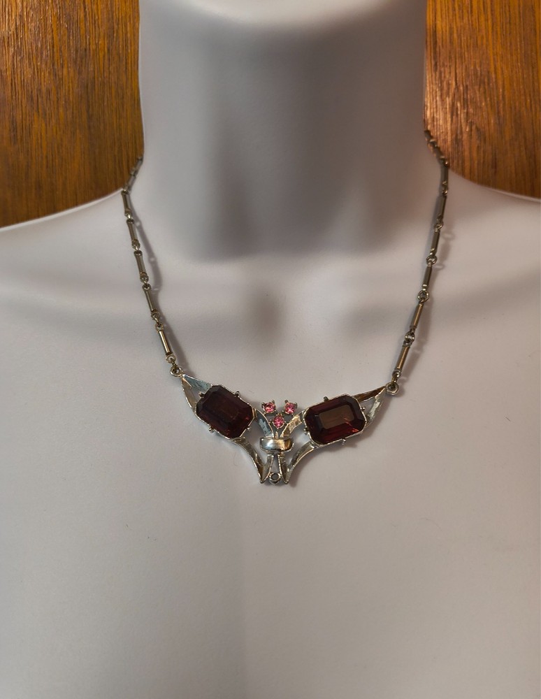 Vintage Art Deco style bow necklace silver tone choker hook red pink gemstones
