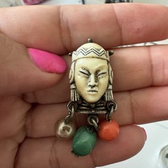 Vintage Selro Selini Goddess Face Silvertone Frame Clip Earrings