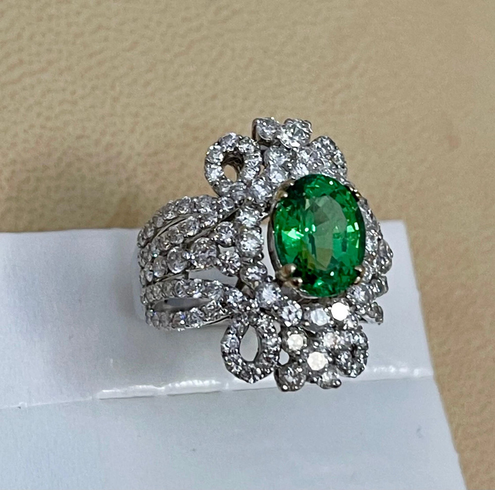 4.00CT Green Oval Tsavorite & Lab-Created 2.91CT Diamond Floral Design Fine Ring