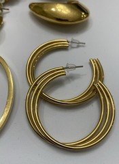 ✨Vintage To Now Lot Of 9 Pairs Beautiful Gold Tone Estate Pierced Earrings✨