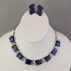 Vintage Thermoset Necklace Clip On Earrings Set Blue Silver Tone 15″
