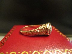 VINTAGE 10K YELLOW/WHITE GOLD DIAMOND FLORAL FILIGREE DOME RING Sz 6.25 – 2.88g