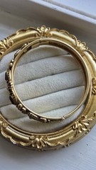 Vintage Avon 1974 Queensbury Amethyst Bracelet