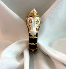 KJL Kenneth Jay Lane Seahorse Hinged Black & White Enamel & Rhinestones Bracelet