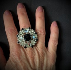 Brand New Stretchable Band Silvertone with Black Stones Ring Costume Jewelry