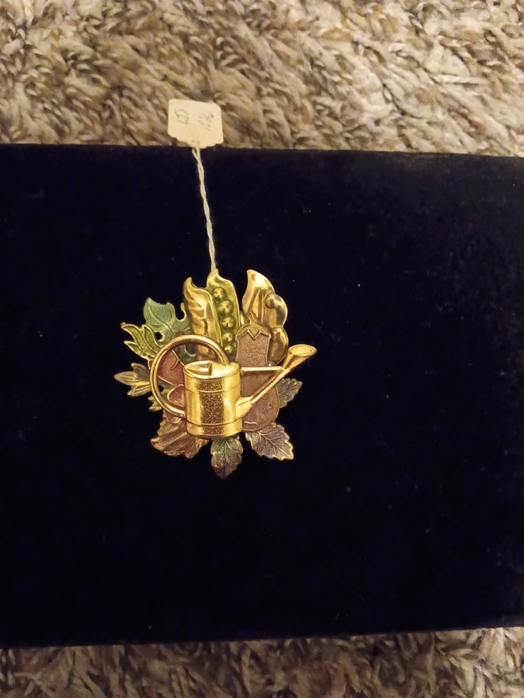 Women’s Handmade Gardeners Copper And Brass Brooch
