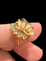 Vintage 1960s Uncas Gold Tone Ring With Opal & Rhinestone Accents Size 8.5