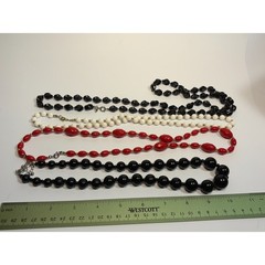 Necklace Lot Sarah Coventry And Others Red Black White Vintage Acrylic Long