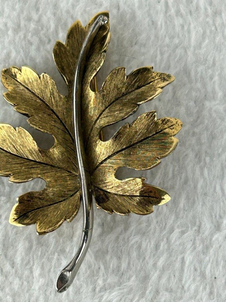 Vintage Antique Gold Silver Tone Maple Leaf Brooch