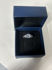 Vintage Cubic Zirconia Ring Silver Plated Womens Size 7