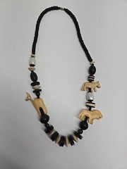 Vintage African Tribal Chunky Beaded Wood Hand Carved Safari Animal Necklace 28″