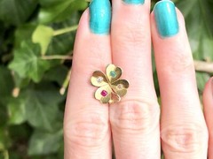 0.24 Ct Diamond 0.15 Ct Ruby and Emerald 18k Yellow Gold Clover Cufflinks
