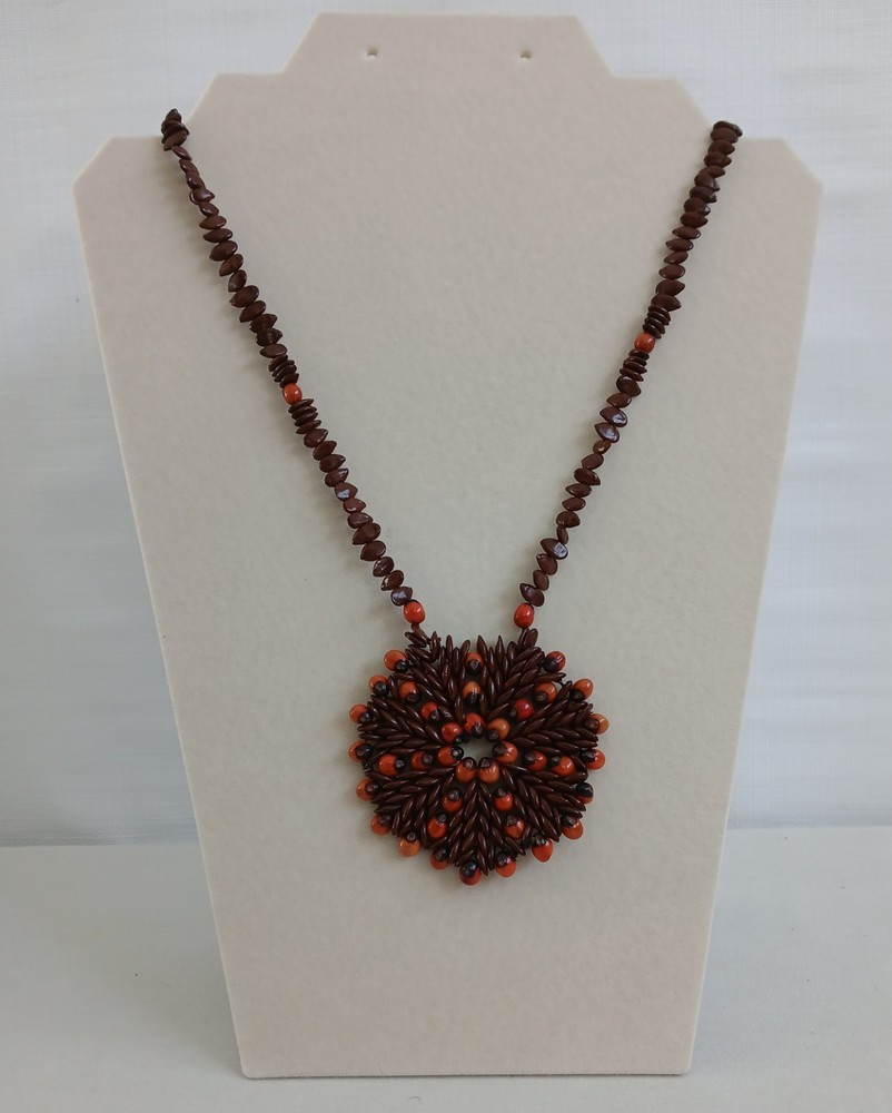 Vtg 1950’s Seed Bead 13″ Medaillion Sunburst Necklace African