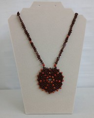 Vtg 1950’s Seed Bead 13″ Medaillion Sunburst Necklace African