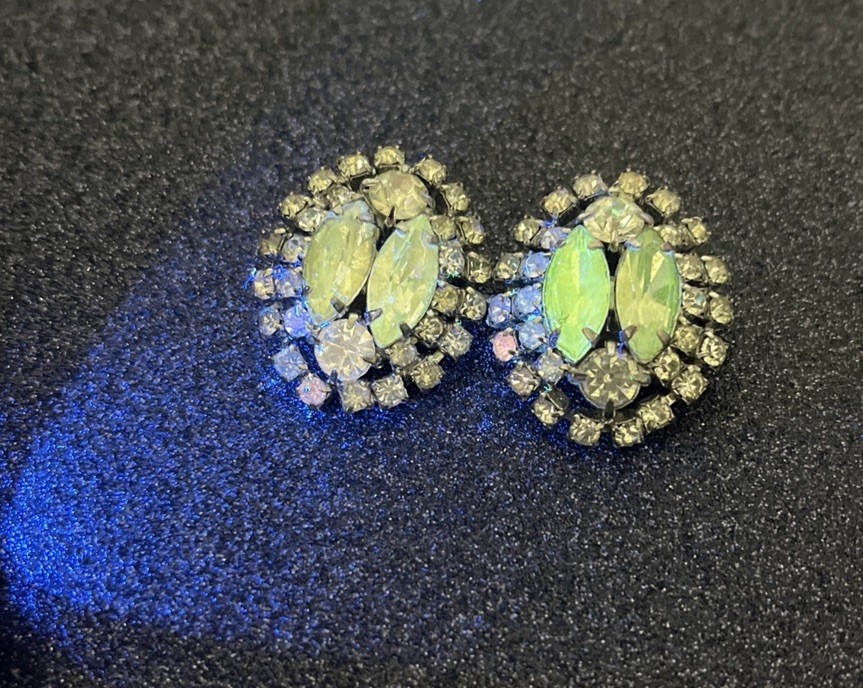 Vtg Uranium Glass Clip On Earrings Marquise Shape w/ 2 Main Stones Uranium