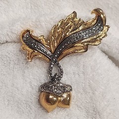Avon Vintage Acorn Leaf Brooch Gold Silver Tone Rhinestone Fall Autumn Jewelry