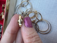 Lot 12 pairs & 10 singles Vintage clip on/screw back Earrings,many signed w/box