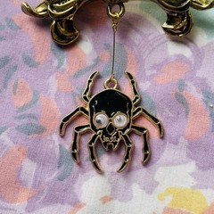 Vintage Spider Skull Bow Brooch Googly Eyes Gold Tone And Black Halloween Goth