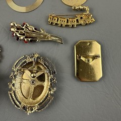 Vintage Brooch Pin Lot 14 Gold Tone Avon AJC Floral Mixed Costume