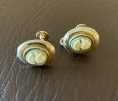 Vintage Estate Clip Ons Screw Back Earrings Lot 5 Pairs Glass Cameo Faux Pearl