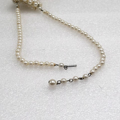 Vintage 60s Retro Chic Faux Pearl Woven Necktie Necklace – Marked Hong Kong