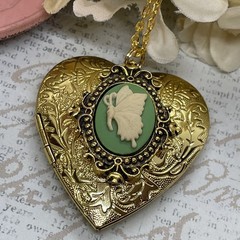Gold Heart Locket Photo Birthday Anniversary Wedding Green Butterfly Necklace
