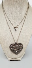 American Eagle Silvertone 1.75″ multiple hearts within pendant necklace 32″ te01